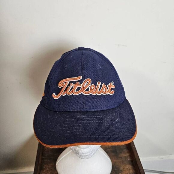 VINTAGE New Era Titleist FJ Fitted Golfing Hat Cap 7 1/8 Made in USA Navy Blue O - Picture 1 of 5